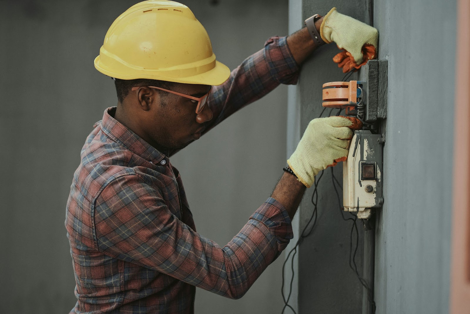 Affordable Electricians 